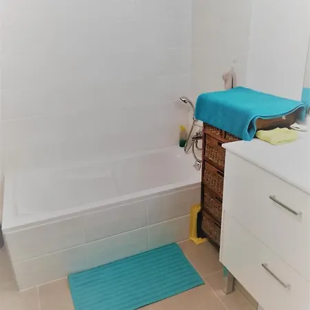 View Jolie Avec Jardin * Nizza